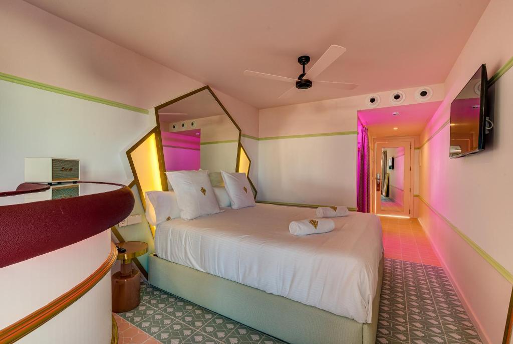 Grand Paradiso - Adults Only ★★★★☆ Grand Paradiso - Adults Only ★★★★☆