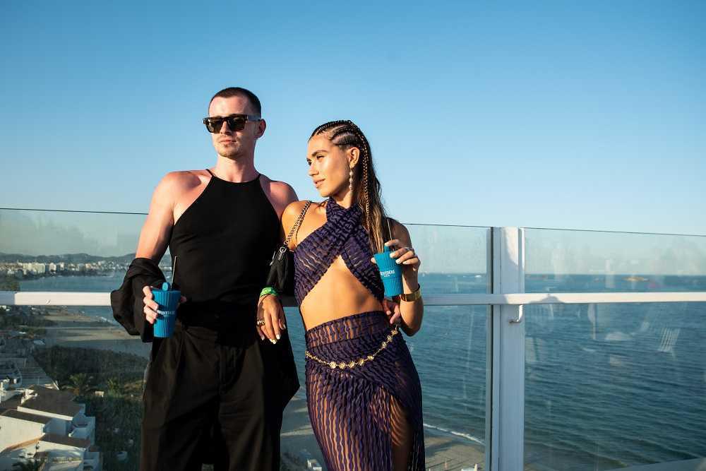 Drink at Sky Up - Ushuaïa Secret Tower Rooftop