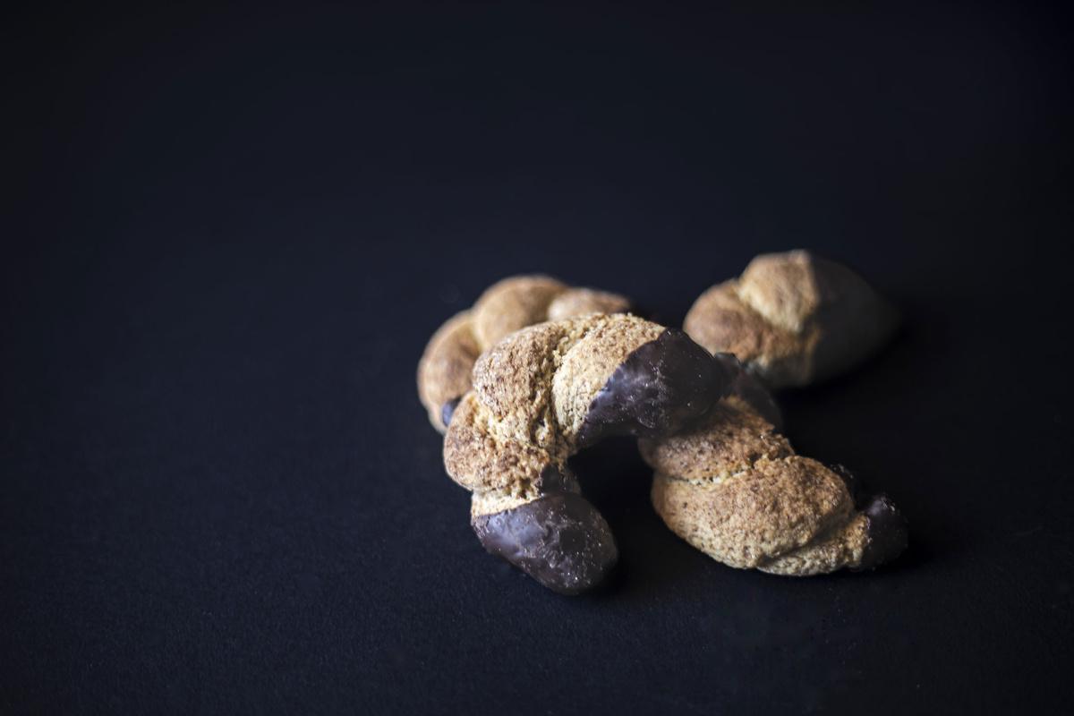 inTRECCE Light | Shortbread for soaking (Half natural and Half Chocolate) inTRECCE Light | Shortbread for soaking (Half natural and Half Chocolate)