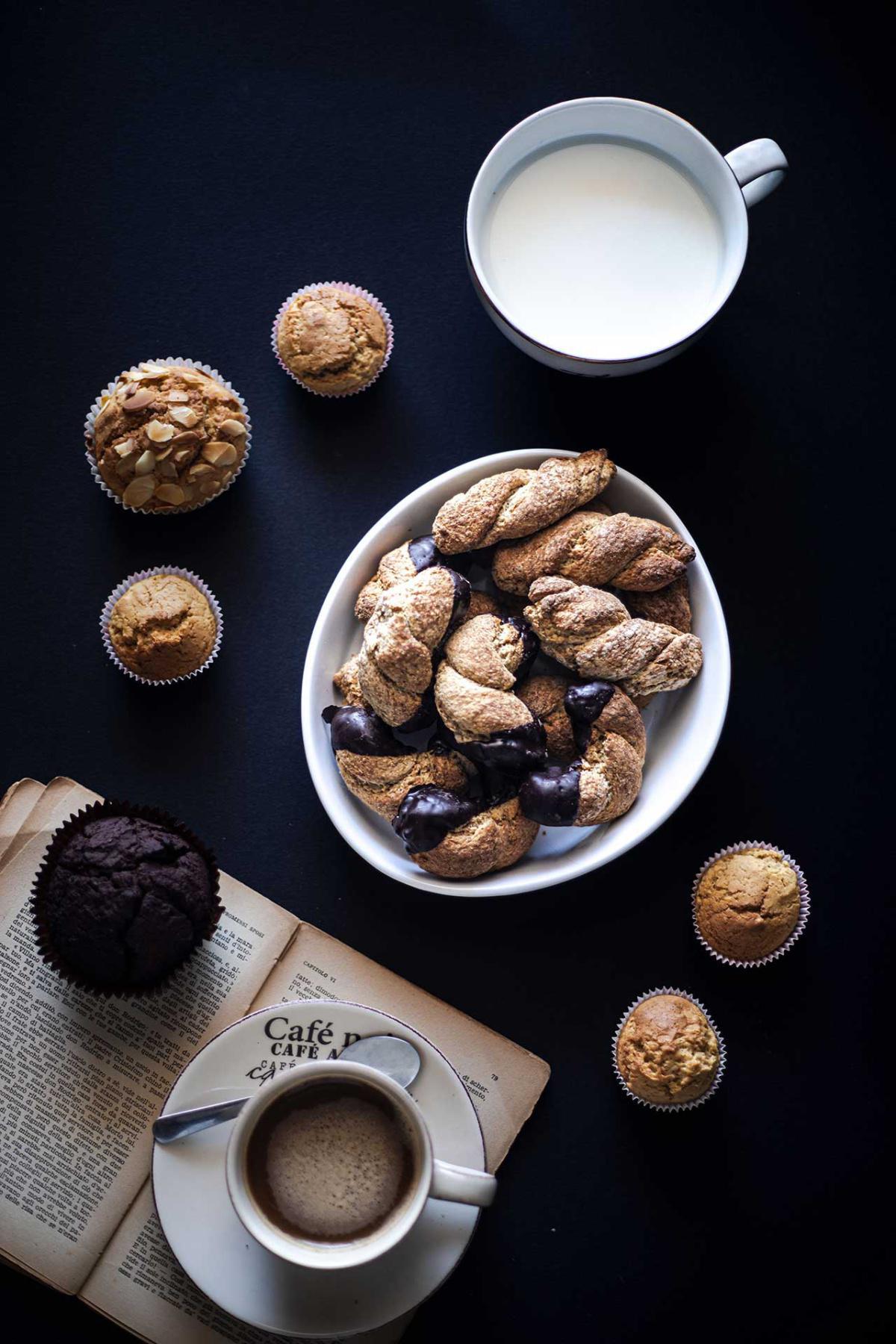 inTRECCE Light | Shortbread for soaking (Half natural and Half Chocolate)