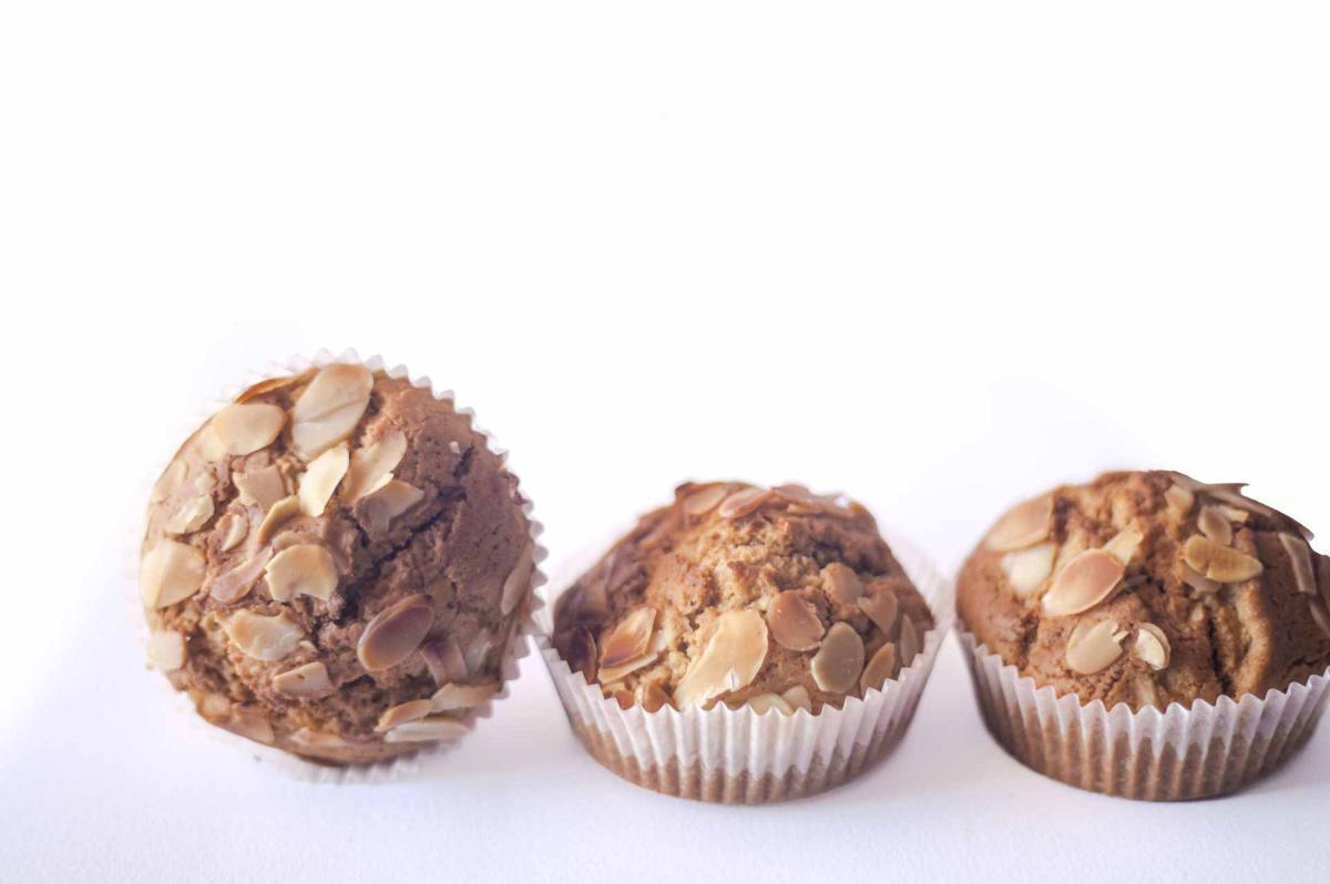 inGOLD Light | Almond cake inGOLD Light | Almond cake