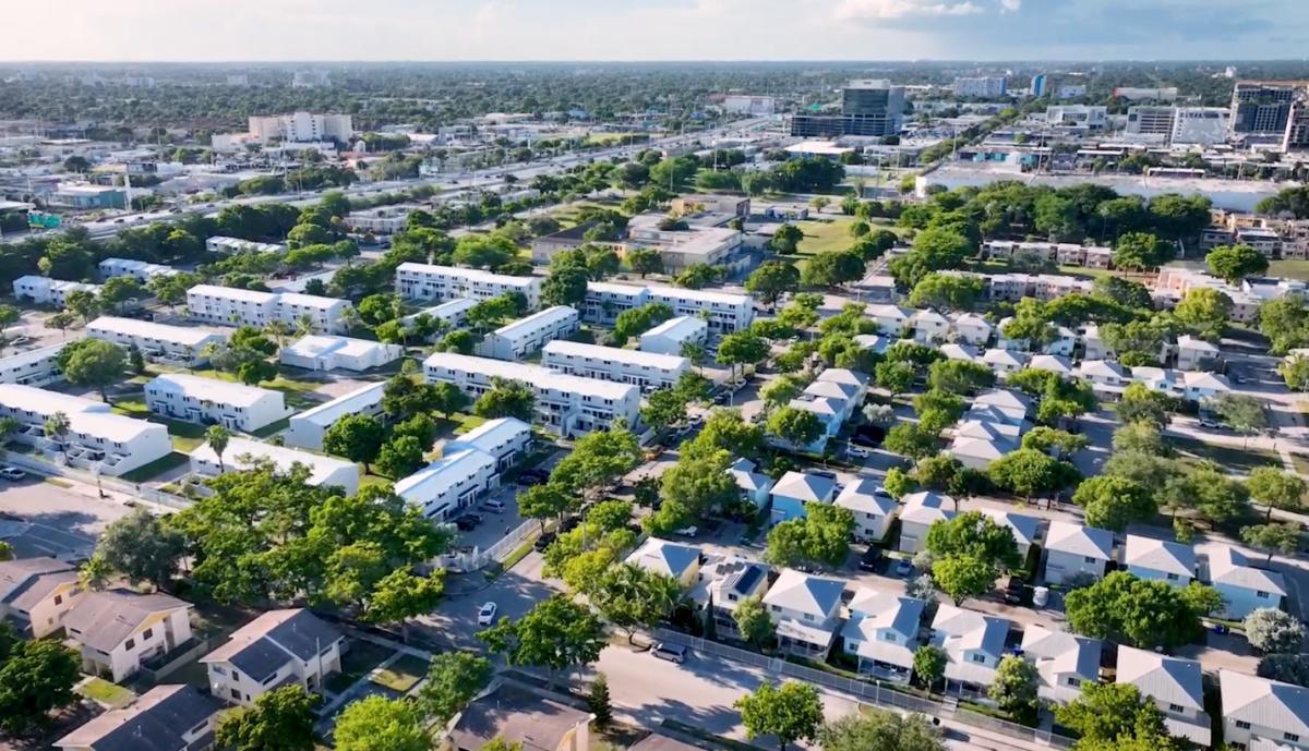 Overtown: Live, Work, Thrive Overtown: Live, Work, Thrive