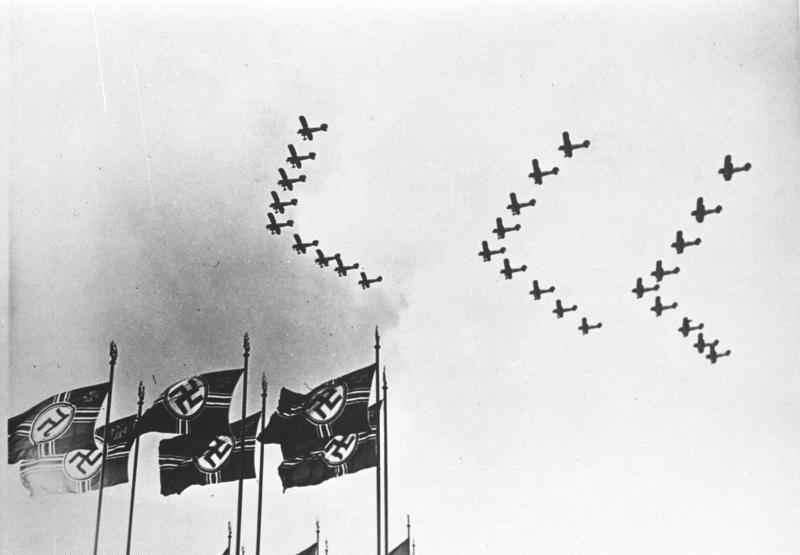 Formations de la Luftwaffe en 1937.