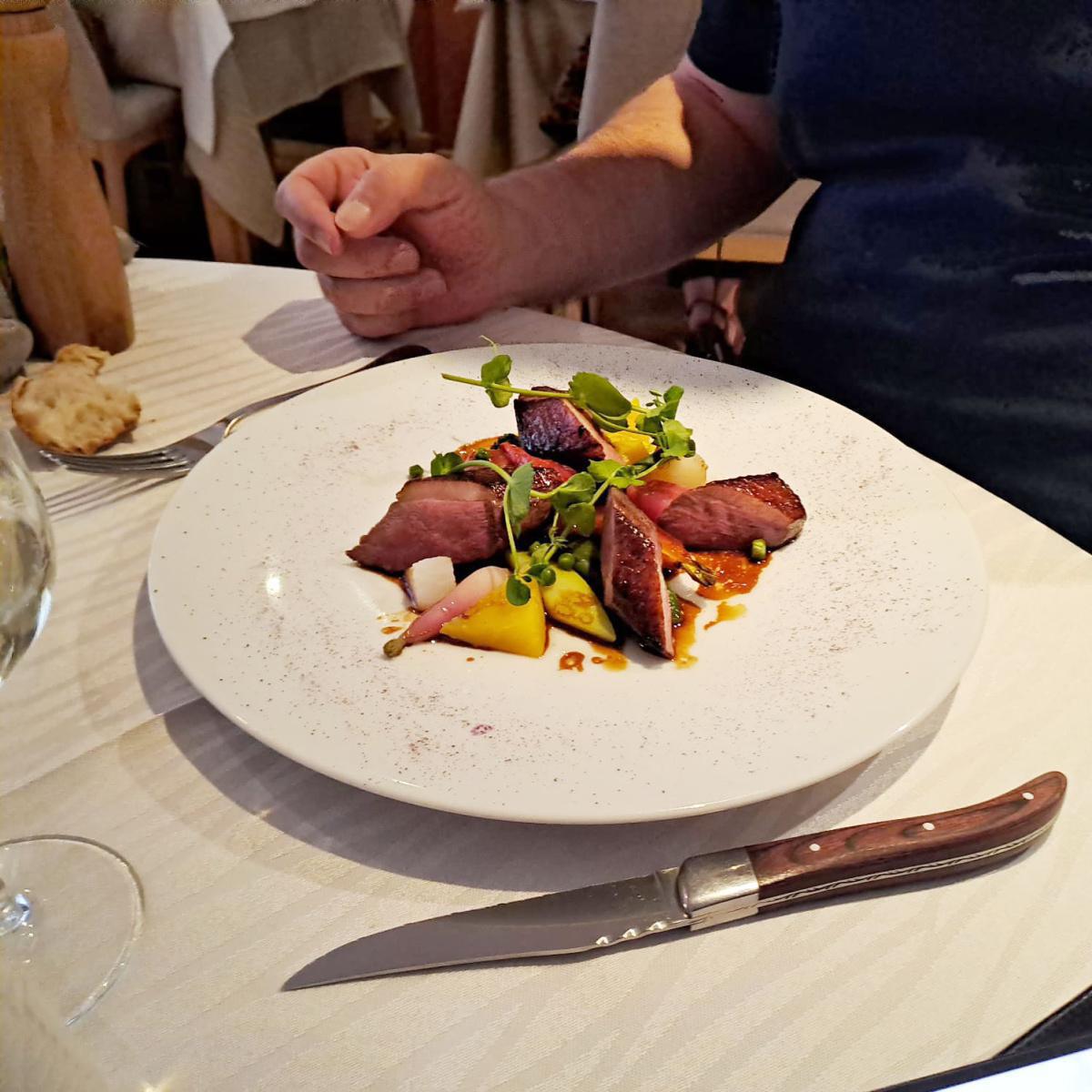 La Fourchette à droite