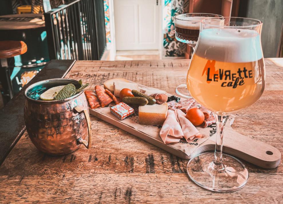 Levrette Café