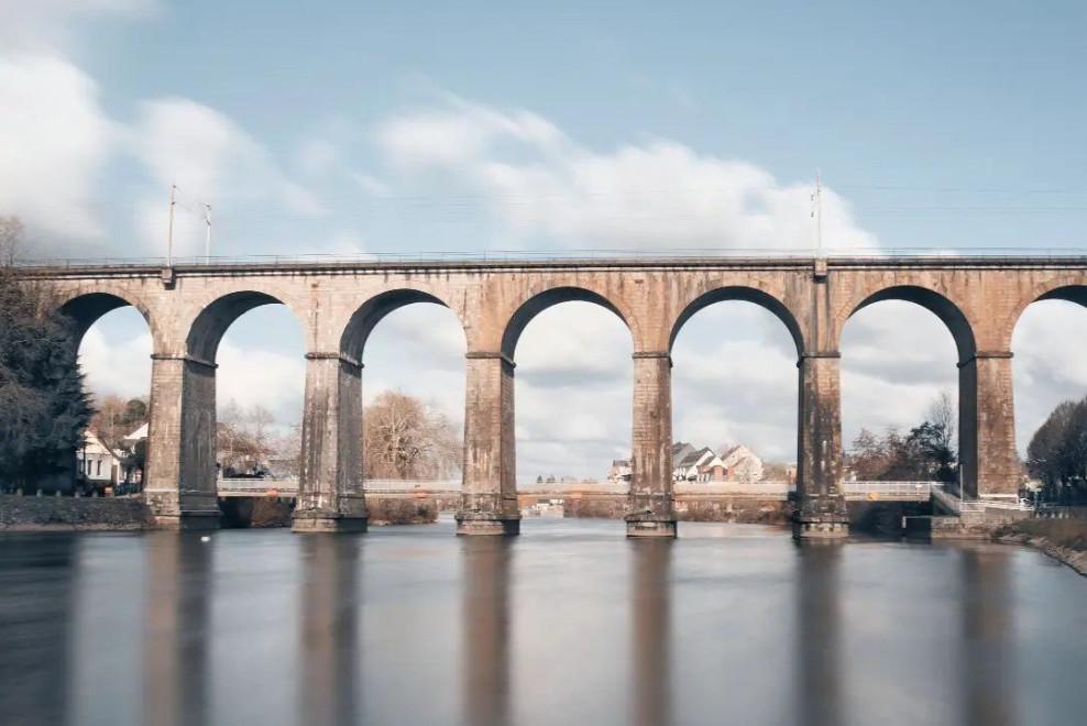Viaduc de Laval