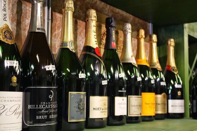 La Cave (Gare) La Cave (Gare)