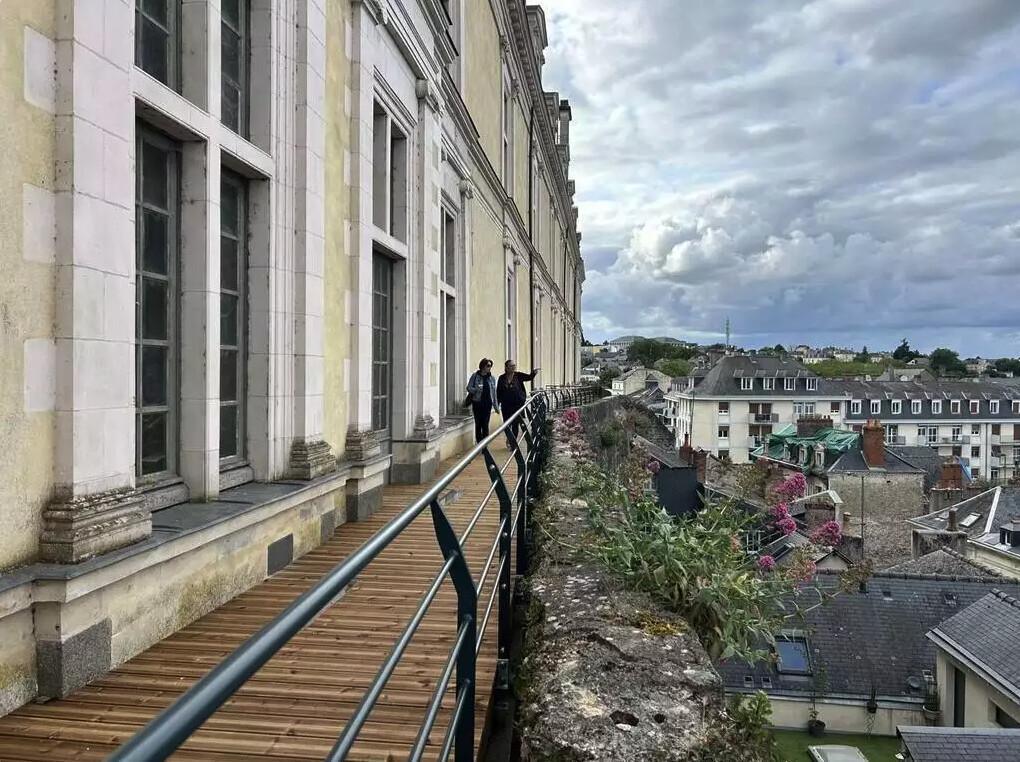 La Terrasse du Château-Neuf