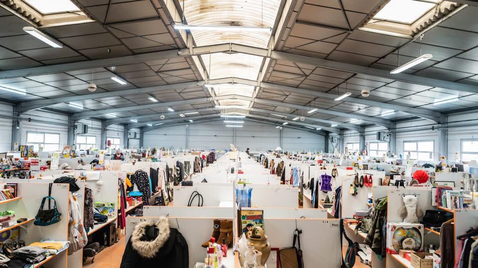 Au Vide Grenier Au Vide Grenier