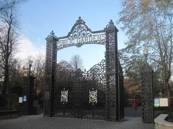 Your Guide To Halifax Public Gardens – Peace, Beauty & Victorian Charm Your Guide To Halifax Public Gardens – Peace, Beauty & Victorian Charm
