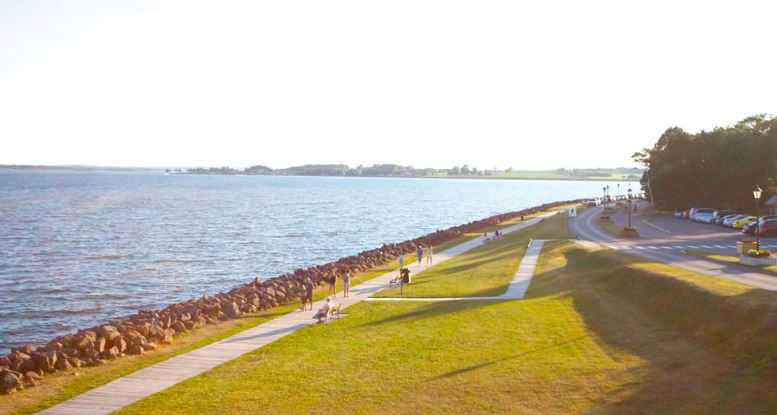 Your Complete Guide To Victoria Park, Charlottetown