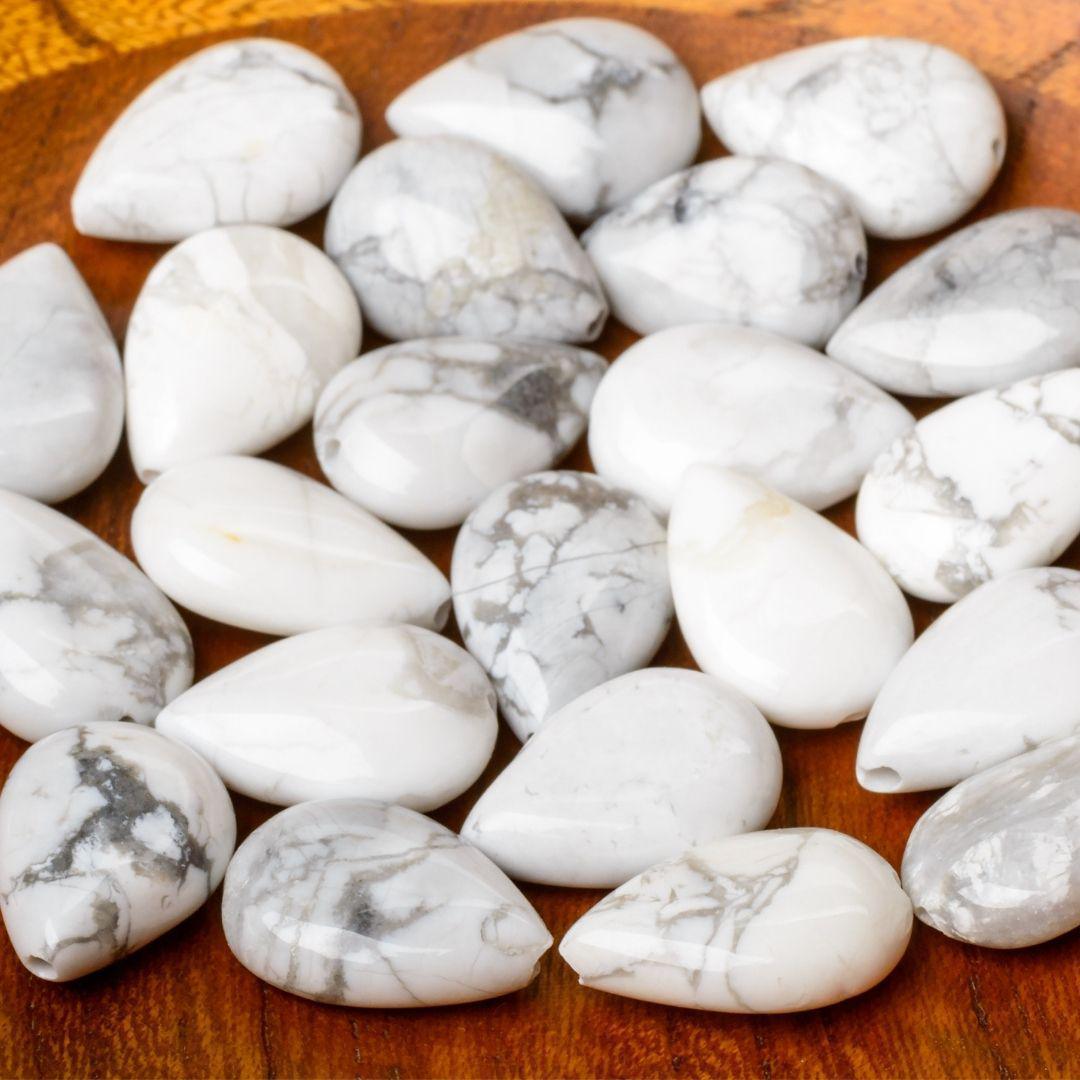 Howlite