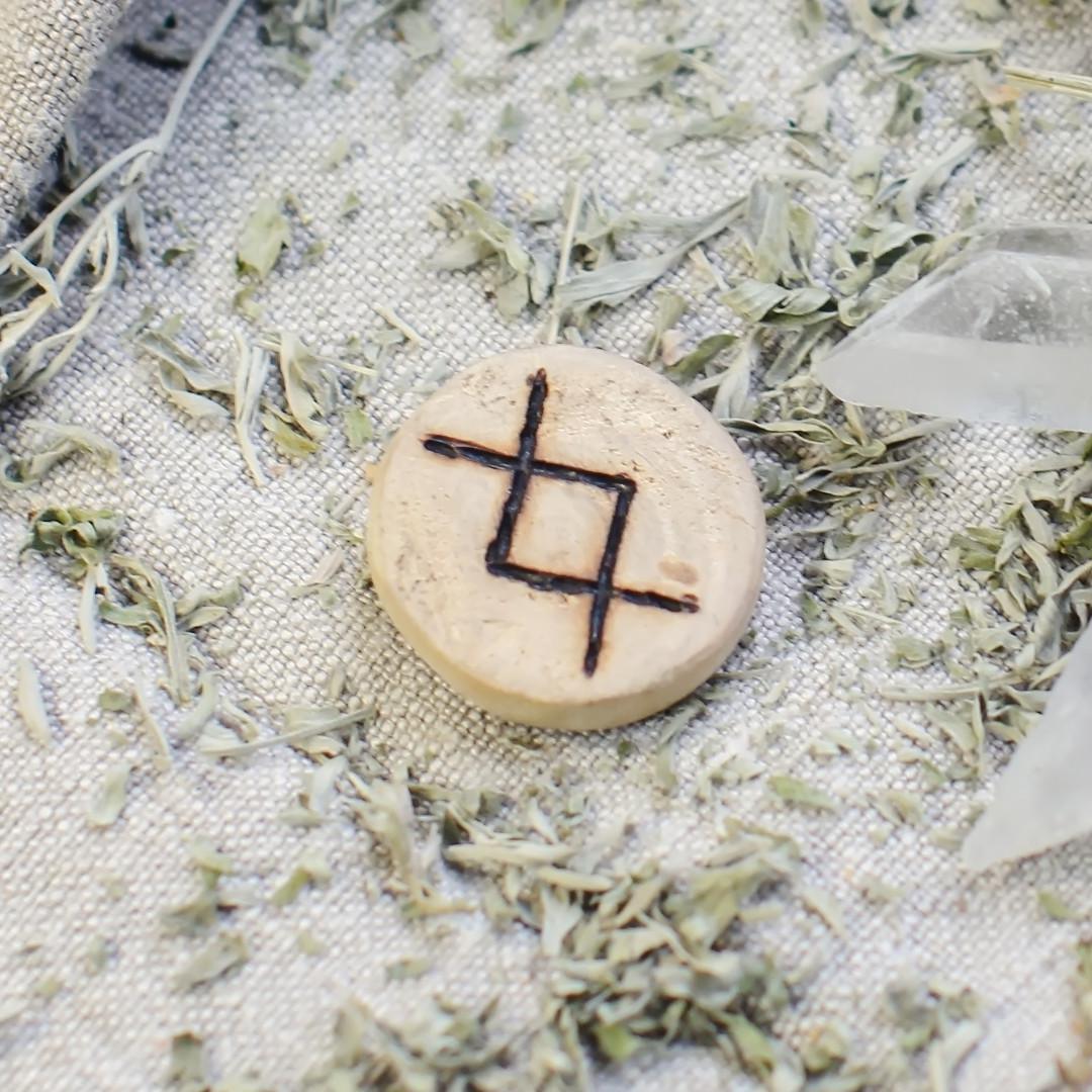 Ingwaz Rune : Fertilité et Création 