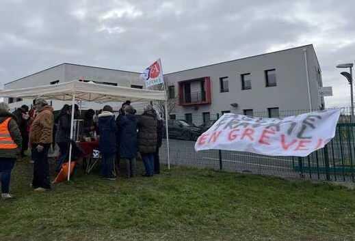 CHOLET : Grève du 23 janvier - Les revendications des salariés enfin entendues ! CHOLET : Grève du 23 janvier - Les revendications des salariés enfin entendues !