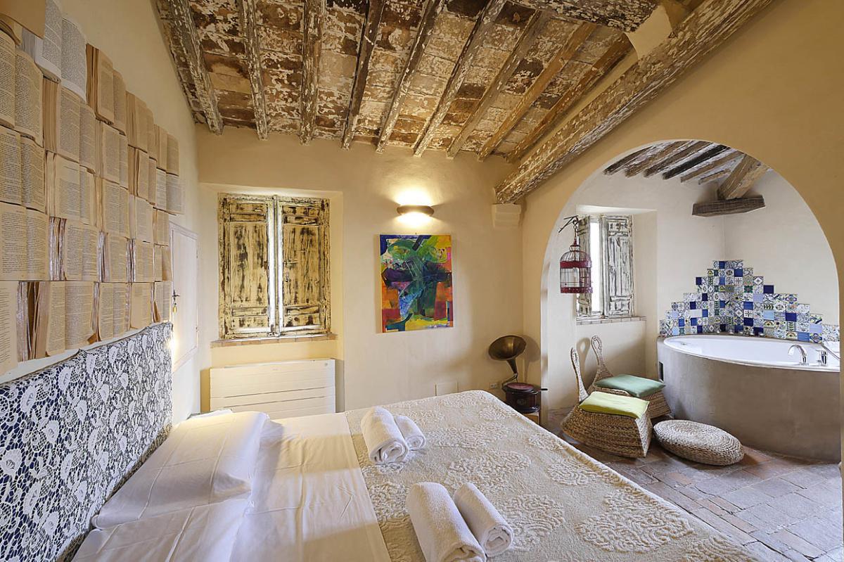 La Pecora Nera - l’intimità di pietra nel borgo di Mazzolla La Pecora Nera - l’intimità di pietra nel borgo di Mazzolla