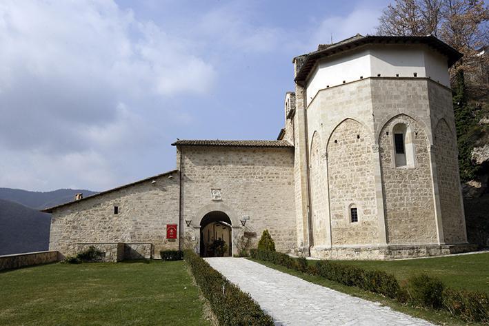 Abbazia di Sant’Eutizio Abbazia di Sant’Eutizio