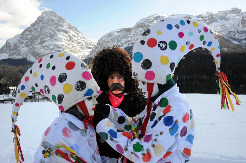 Carnevale di Sappada: l’uomo orso i giorni del Rollate Carnevale di Sappada: l’uomo orso i giorni del Rollate
