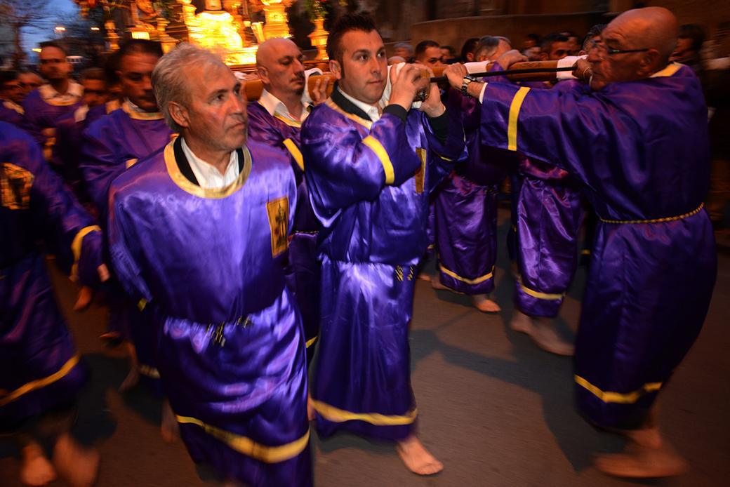 Caltanissetta, il Venerdì dei Fogliamari Caltanissetta, il Venerdì dei Fogliamari