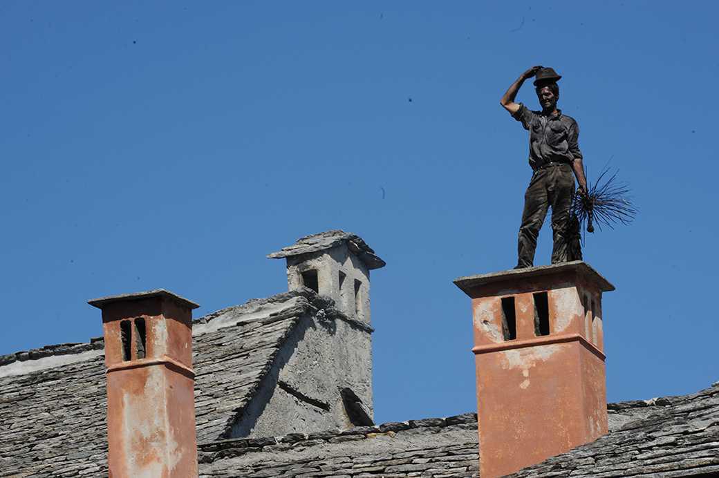 Raduno Internazionale dello Spazzacamino: la favola nera Raduno Internazionale dello Spazzacamino: la favola nera