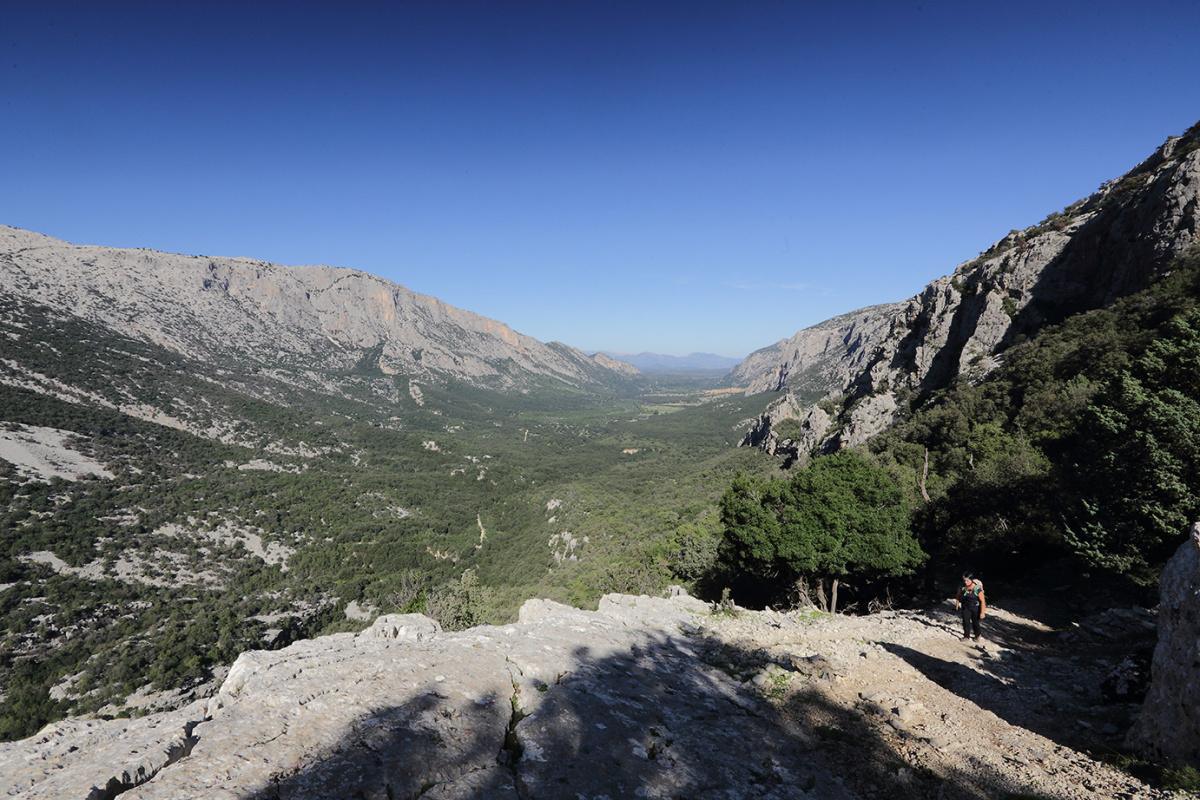 Valle di Lanaithu e Tiscali Valle di Lanaithu e Tiscali