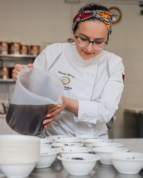 Cabossa a Piedimonte Matese: l’etica artigiana delle sorelle Mancino Cabossa a Piedimonte Matese: l’etica artigiana delle sorelle Mancino