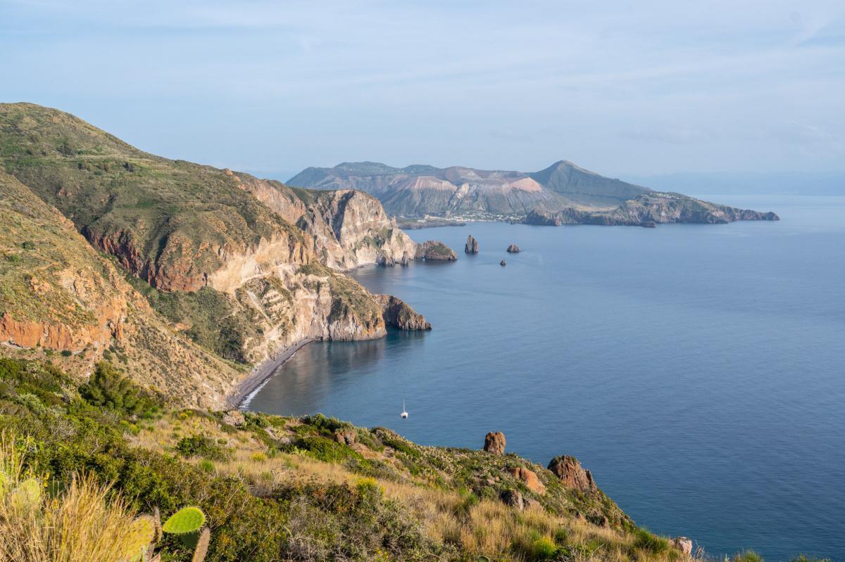 Le Isole Eolie - frammenti di mito tra cielo e mare