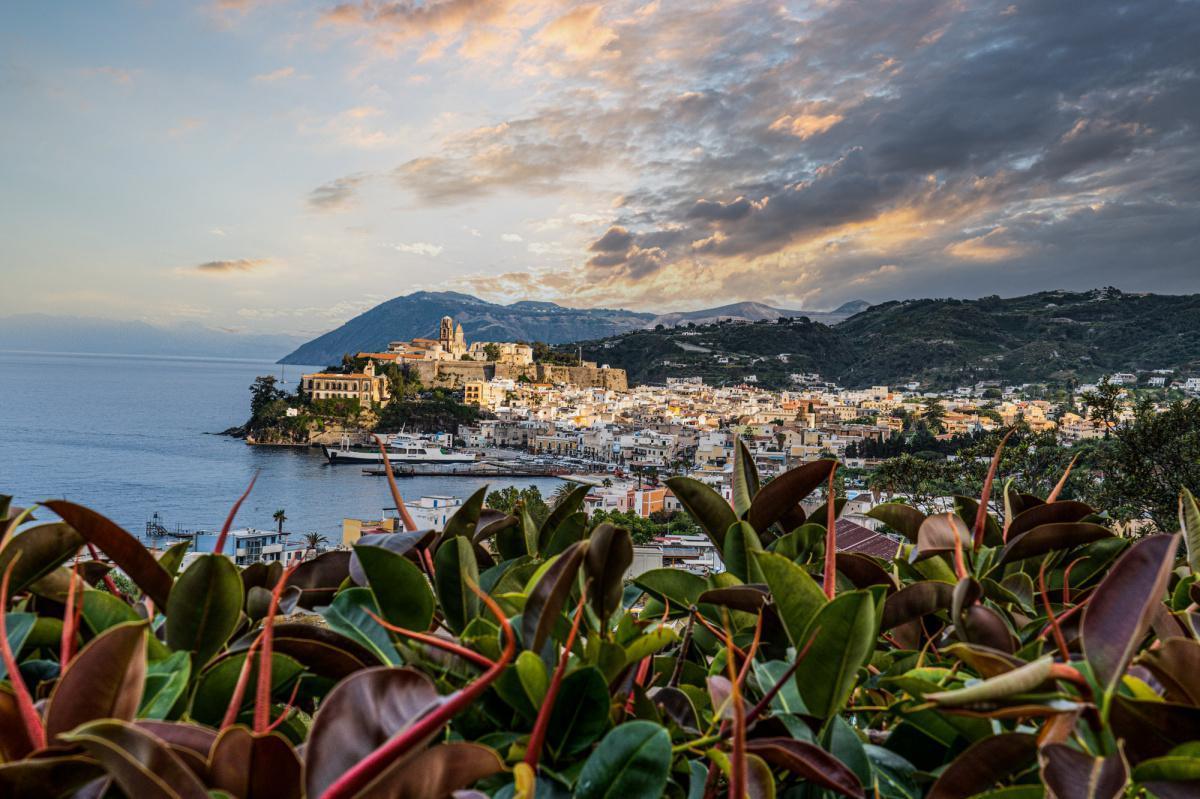 Le Isole Eolie - frammenti di mito tra cielo e mare