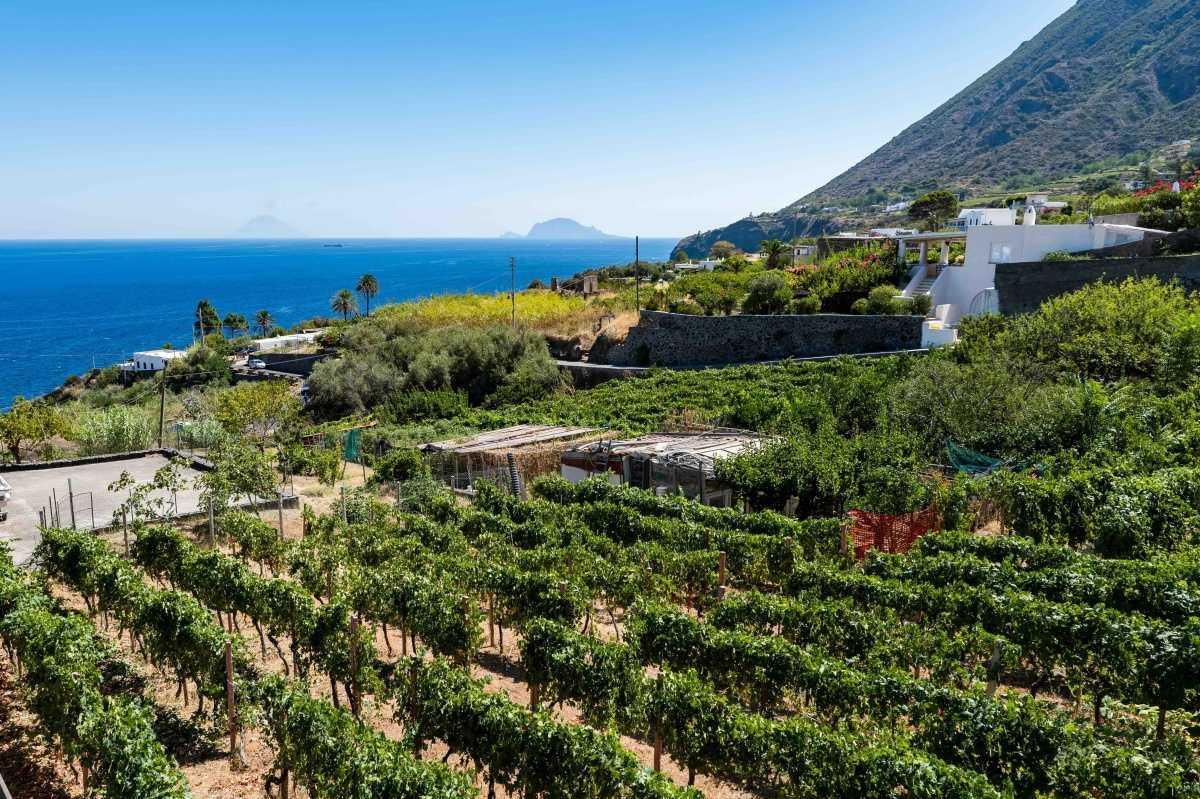 Le Isole Eolie - frammenti di mito tra cielo e mare