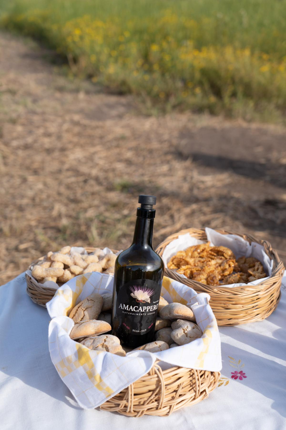 Azienda Agricola Mandarano – Grani e capperi coltivati a Lipari