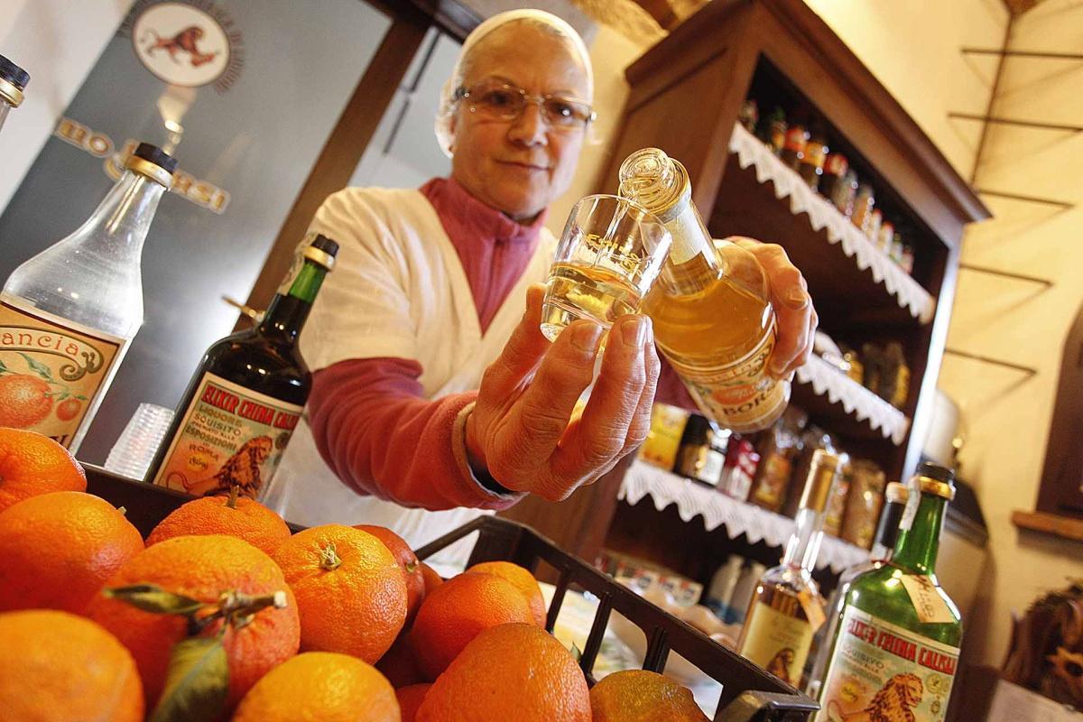 Fabbrica Liquori Emilio Borsi - i distillati di Castagneto