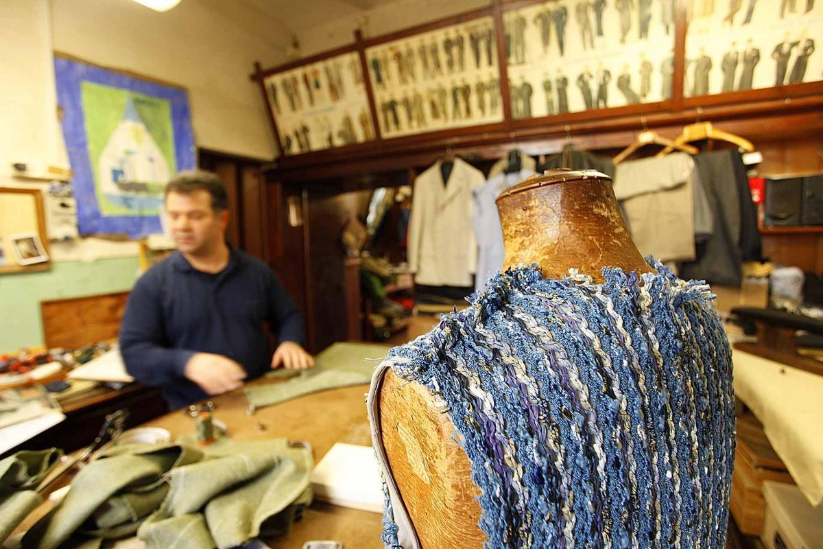 Sartoria Arte e Moda – stile, eleganza, artigianato in purezza Sartoria Arte e Moda – stile, eleganza, artigianato in purezza