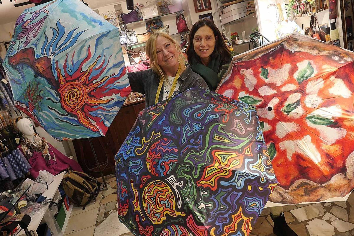 Sorelle Talarico a Napoli - ombrelli artigianali d'arte Sorelle Talarico a Napoli - ombrelli artigianali d'arte