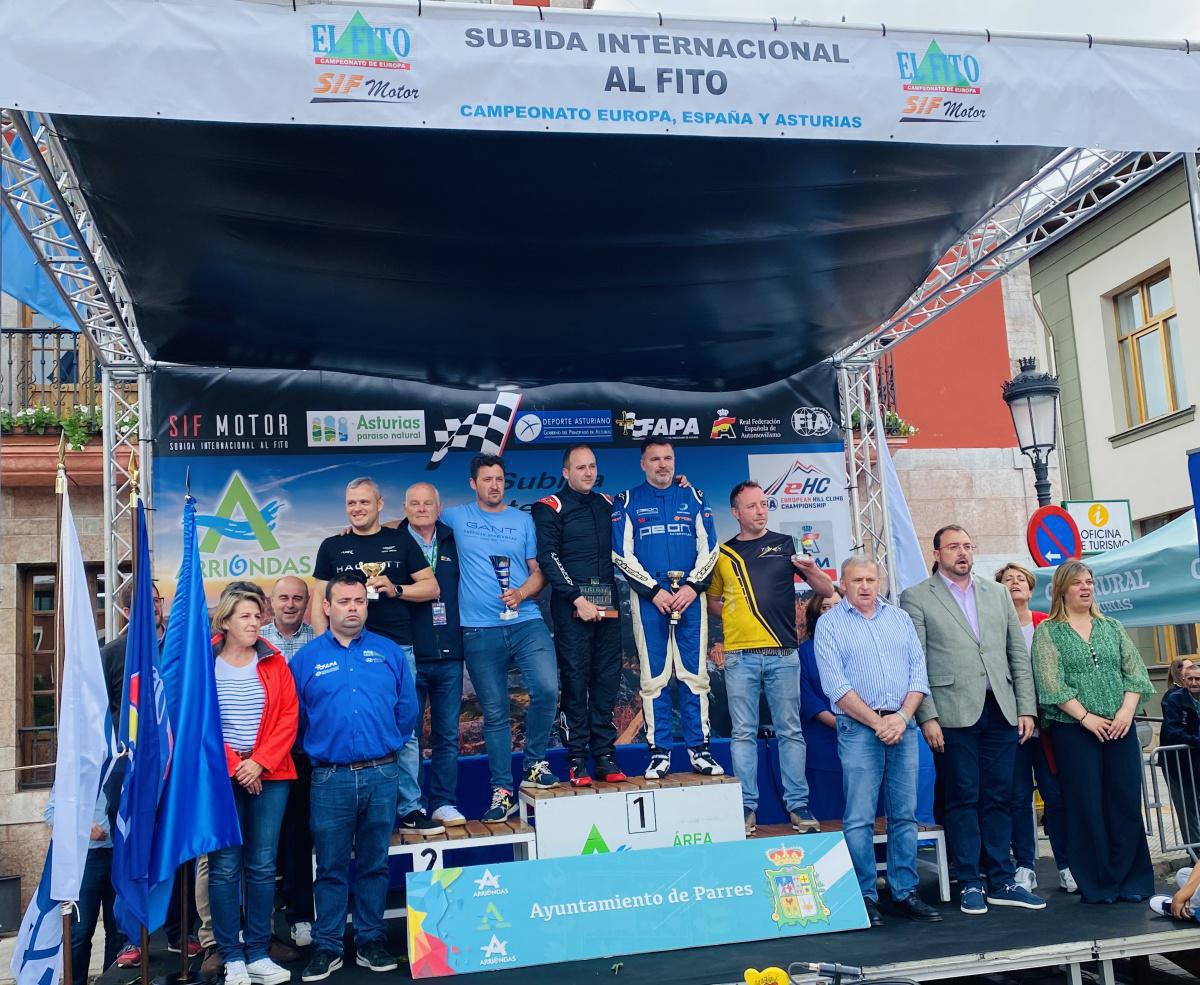 Christian Merli logra su quinta victoria en el Fito  Christian Merli logra su quinta victoria en el Fito