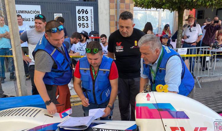 Espadas en todo lo alto por los puestos de honor en la 51 Subida Internacional al Fito