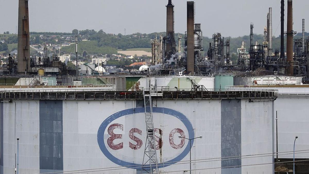 EXXON VENDUE A UN GROUPE CANADIEN !!!!!