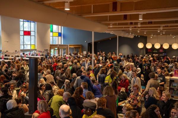 Bieb na jaren afwezigheid terug in de wijk Hoge Vucht Bieb na jaren afwezigheid terug in de wijk Hoge Vucht