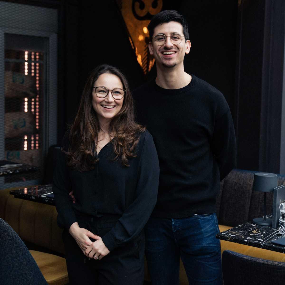 Nieuwe Griekse horecazaak opent aan de Nieuwe Ginnekenstraat