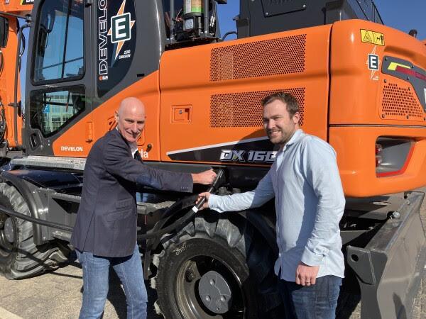 Gemeente eerste laadplein voor elektrisch bouwen op het Chasséveld