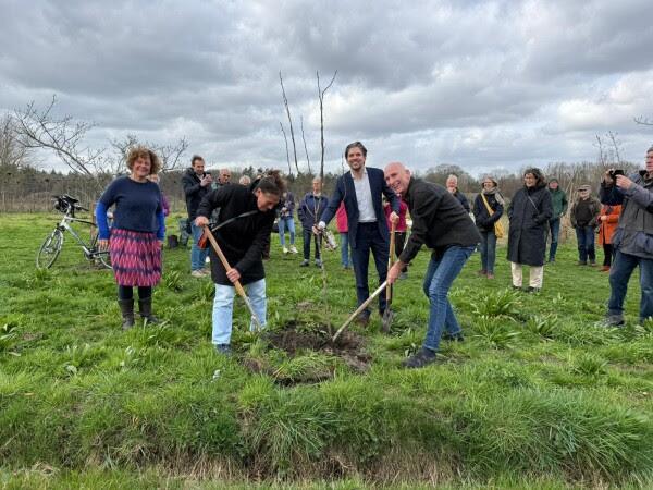Zelfoogsttuin Wortels in Breda zet belangrijke stap richting nieuwe locatie