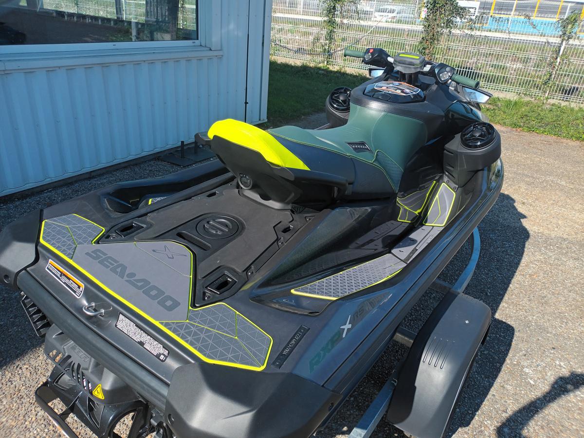 SEADOO RXP-X 300 RS APEX (neuf 2023) avec remorque - 25 500 €