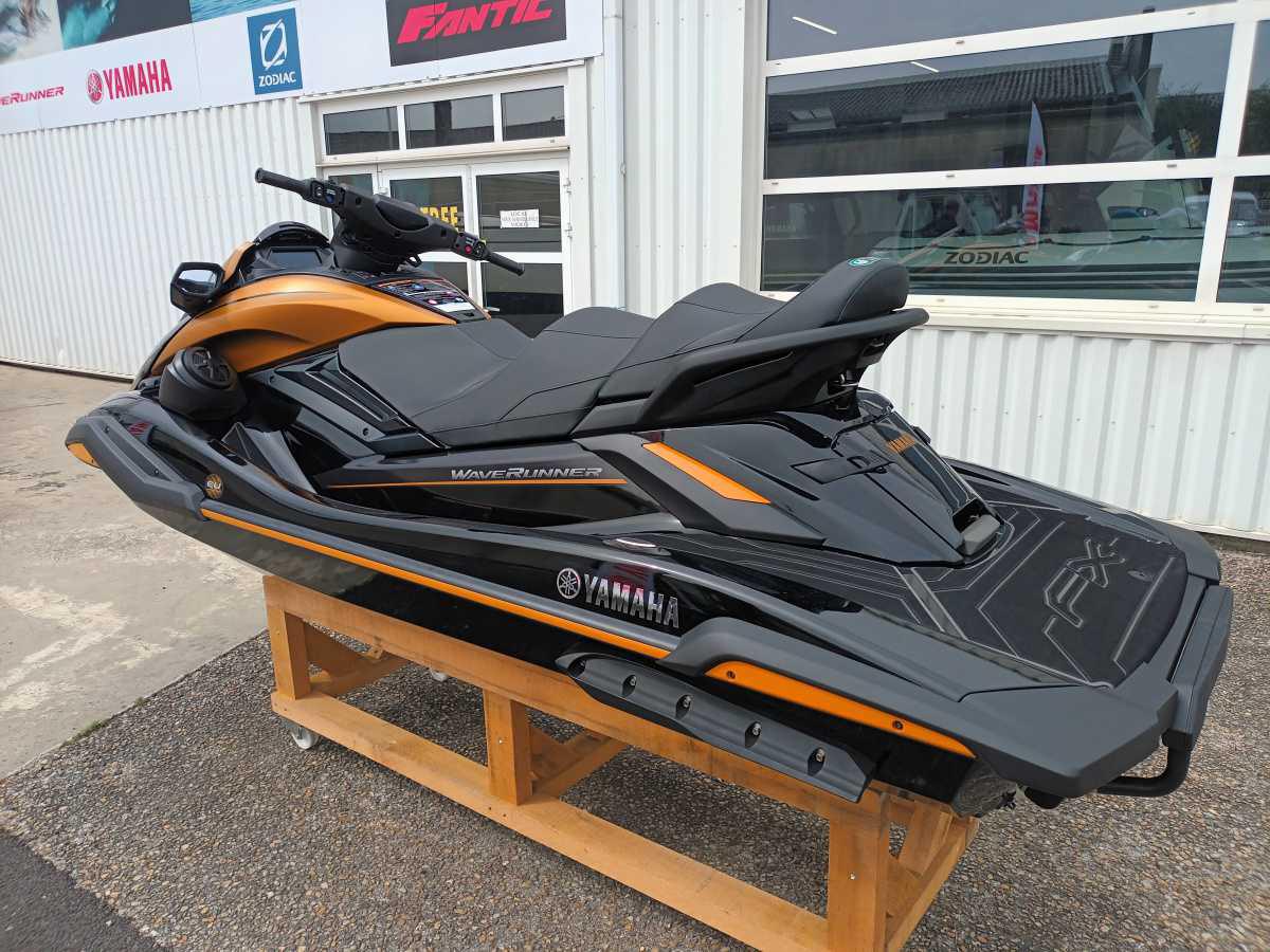 YAMAHA FX SVHO CRUISER (2024) avec remorque - 28 990 €