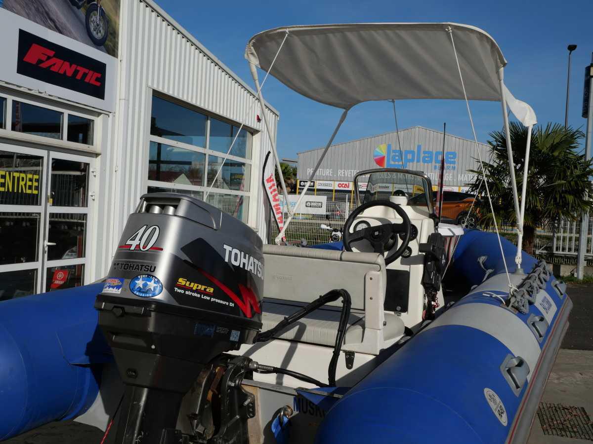 NARWHAL HD 4.50 (2004) - 6 500 € NARWHAL HD 4.50 (2004) - 6 500 €