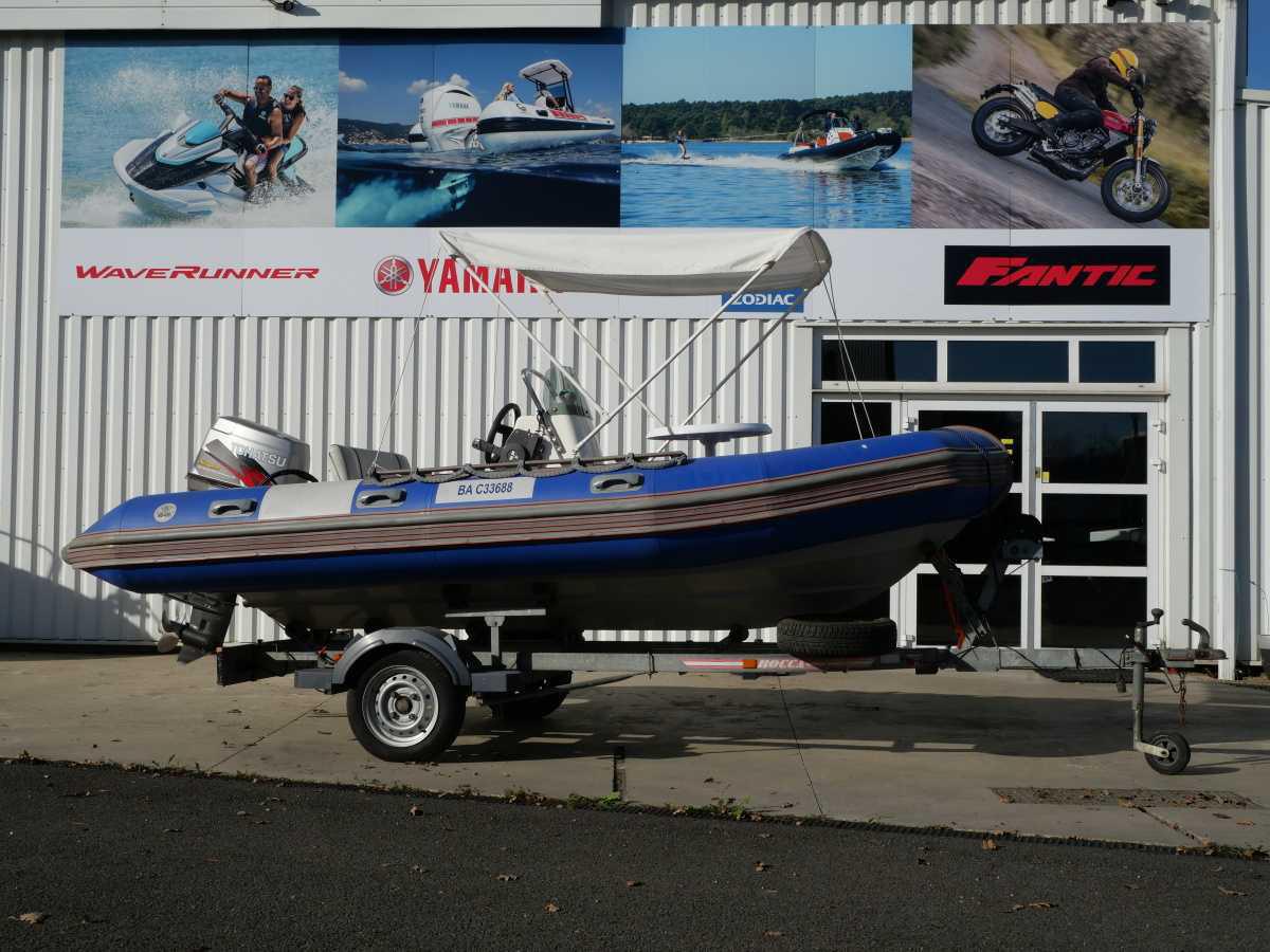 NARWHAL HD 4.50 (2004) - 6 500 € NARWHAL HD 4.50 (2004) - 6 500 €