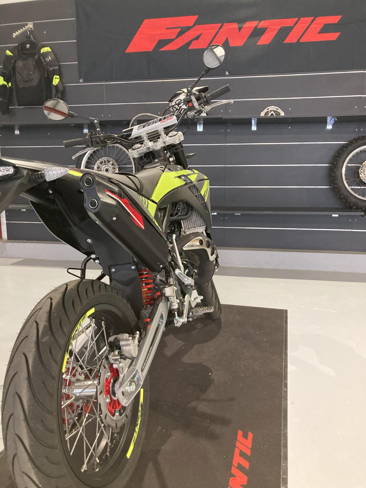 FANTIC XM 50 Motard Performance (2024) - 3 490 €