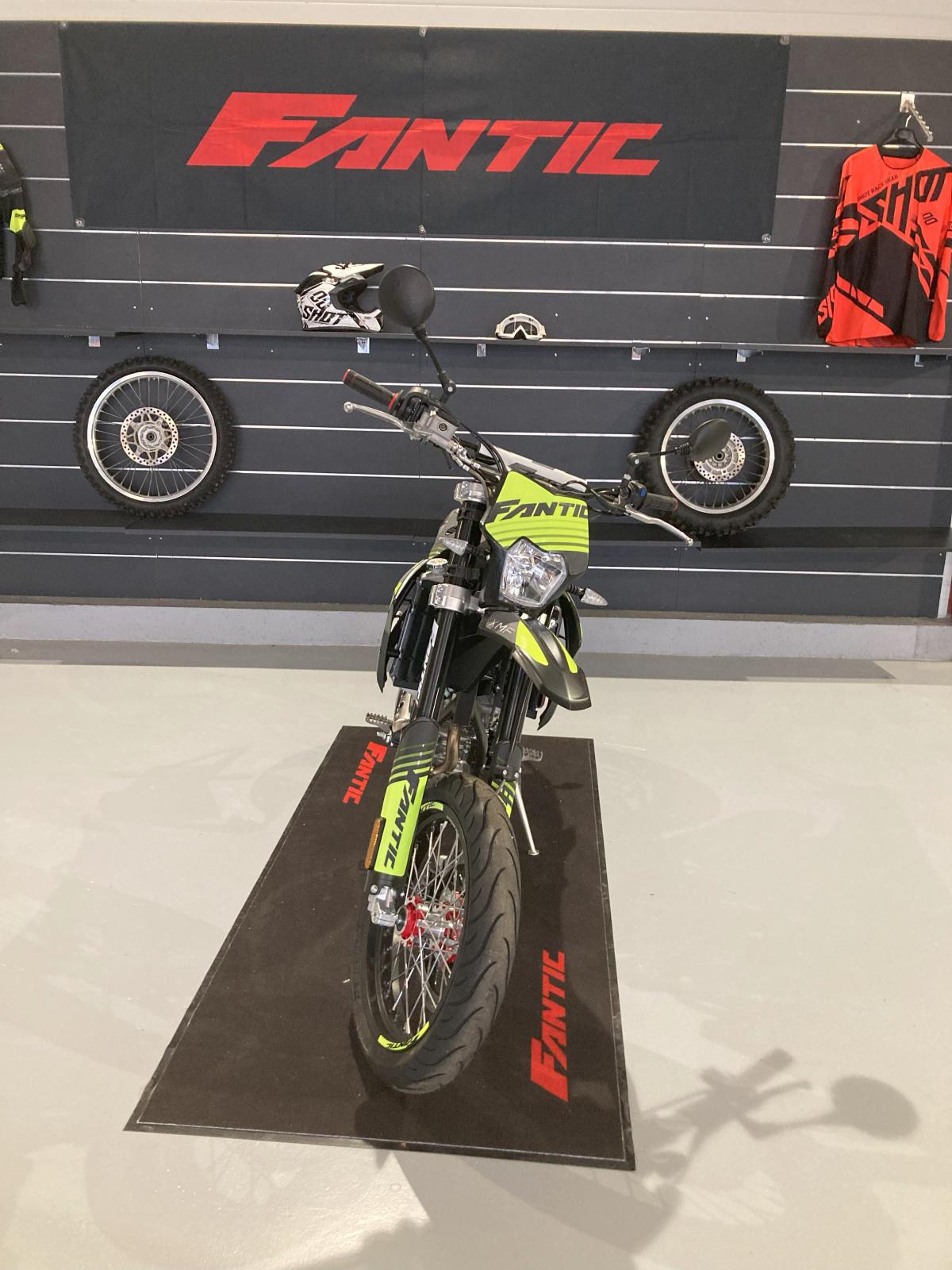 FANTIC XMF 125 Motard Performance (2024) - 4 690 €