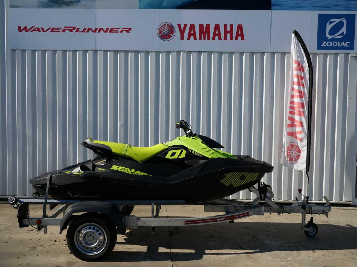 BRP SEADOO Spark Trixx 3 places Dépôt vente - 10 000 €