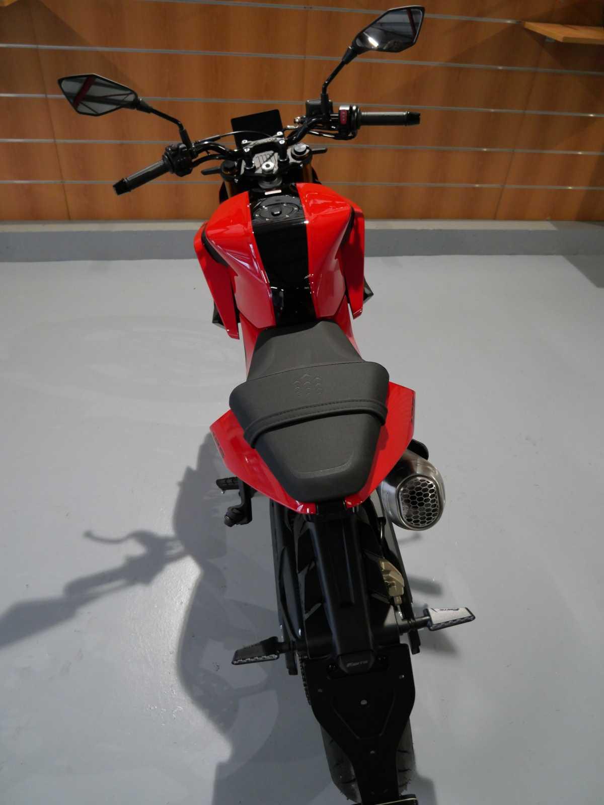 FANTIC Stealth 125 Naked (2025) - 5 490 € FANTIC Stealth 125 Naked (2025) - 5 490 €