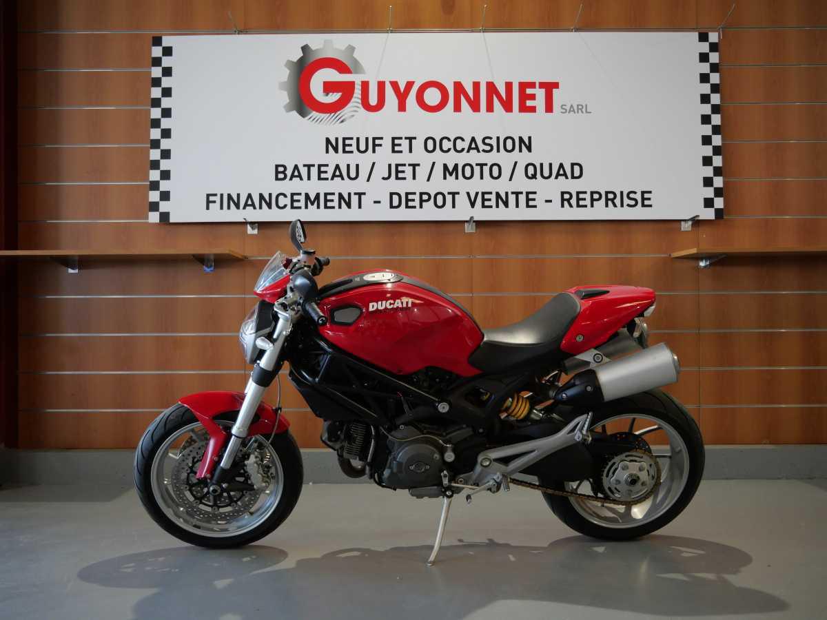 Dépôt vente DUCATI 1100 Monster (2010) - 6 200 €