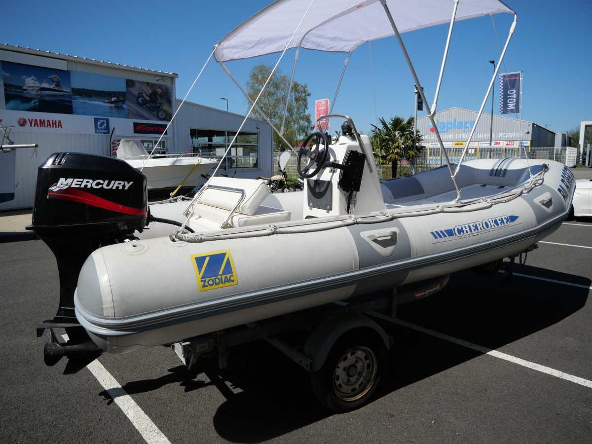 ZODIAC Cherokee 4.70 (1998) - 6 500 € ZODIAC Cherokee 4.70 (1998) - 6 500 €