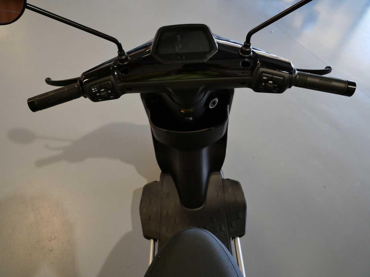 SUPER Soco CUX Pro(2025) - 1 590 €